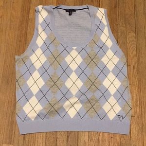 Sweater vest